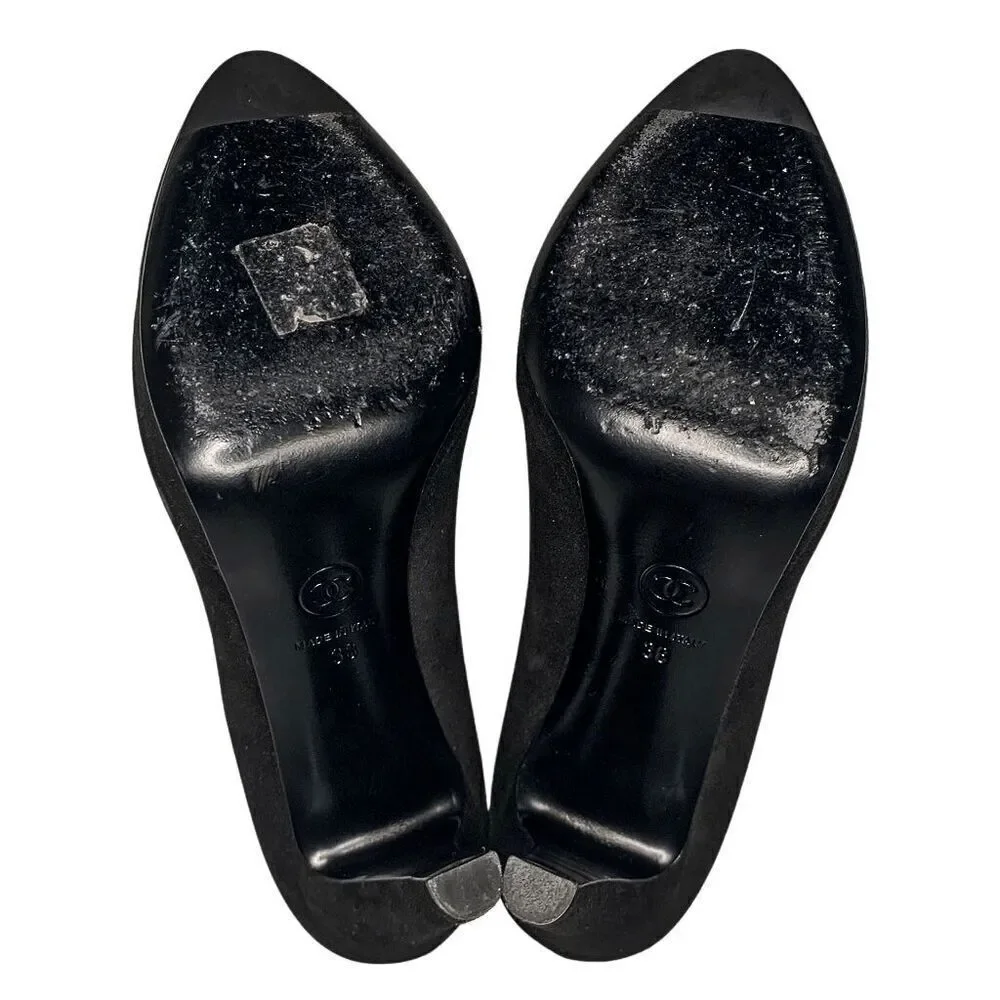 Chanel Interlocking CC Logo Black Fabric Pumps EU 38 US 7-7.5 Cap Toe High Heels